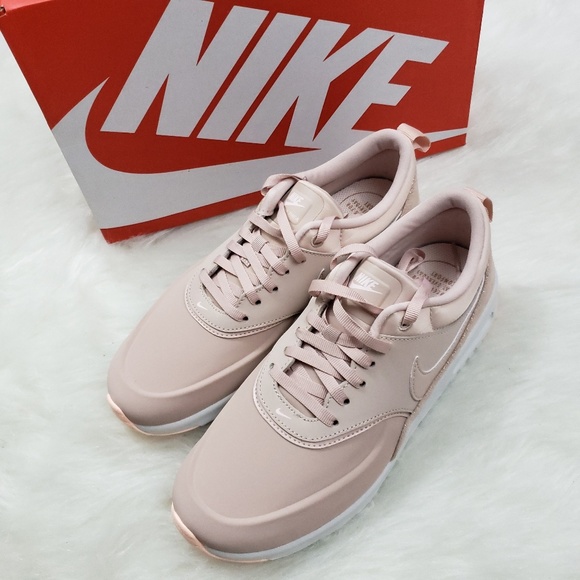 ❌SOLD❌Womens Nike Air Max Thea Premium - Picture 3 of 8